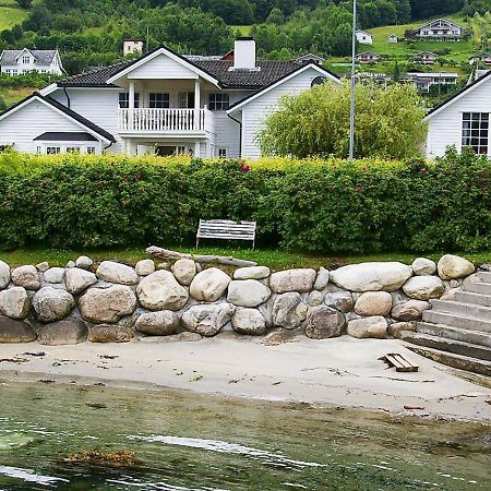 Two-Bedroom Holiday Home In Leikanger Leikanger  Esterno foto