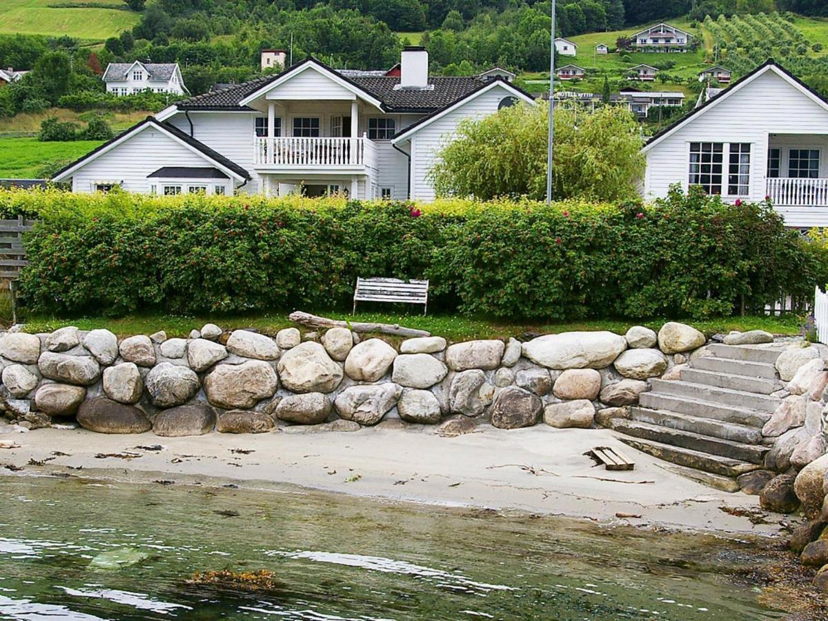 Two-Bedroom Holiday Home In Leikanger Leikanger  Esterno foto