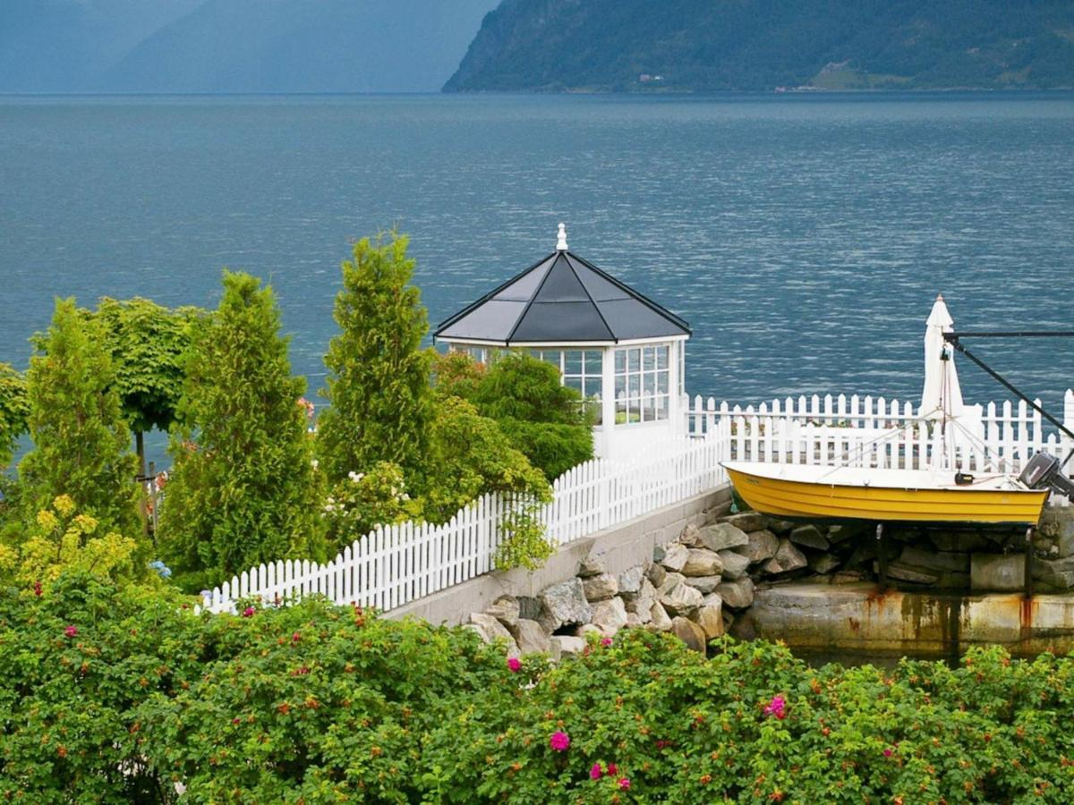 Two-Bedroom Holiday Home In Leikanger Leikanger  Esterno foto